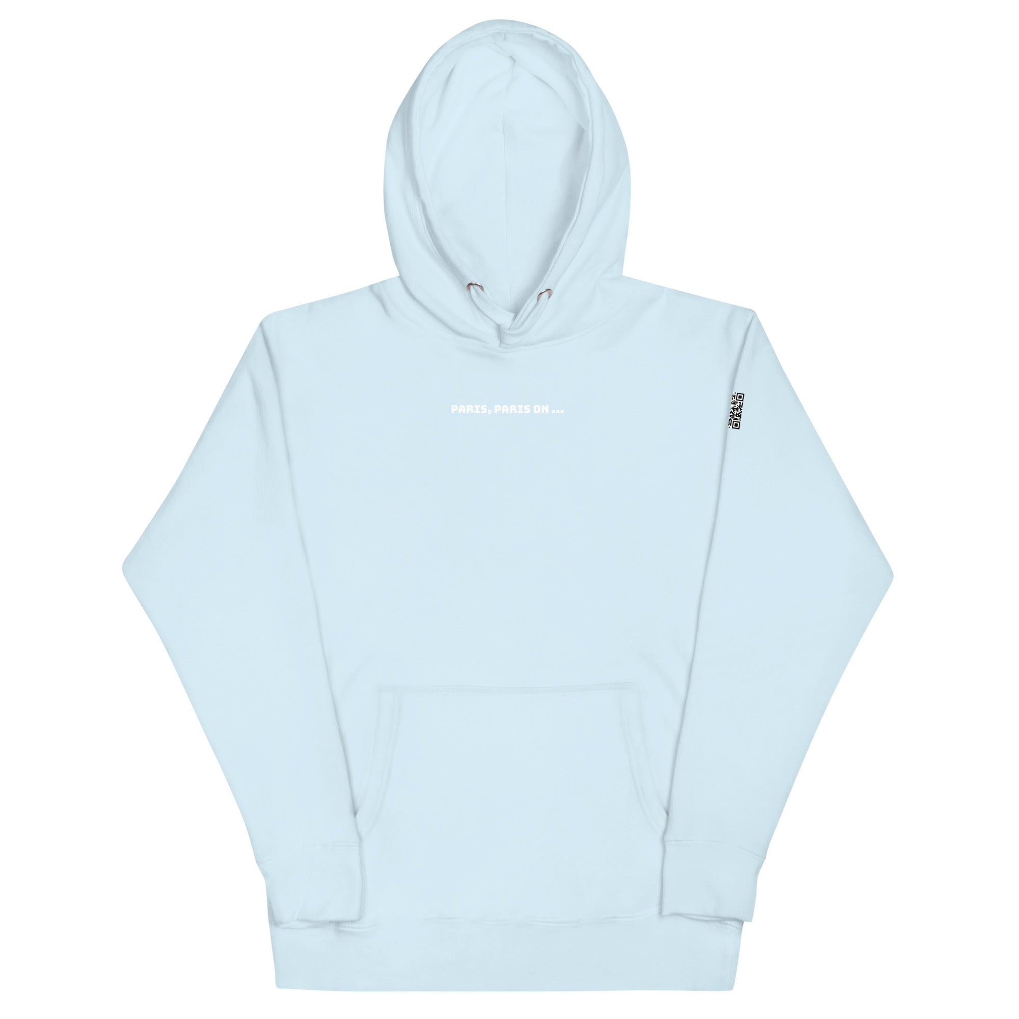 Sweat unisex bleu ciel, floqué "Paris Parsi on..." sur le devant, et un QR code sur la manche qui renvoie à un stage entier qui chante la suite. 